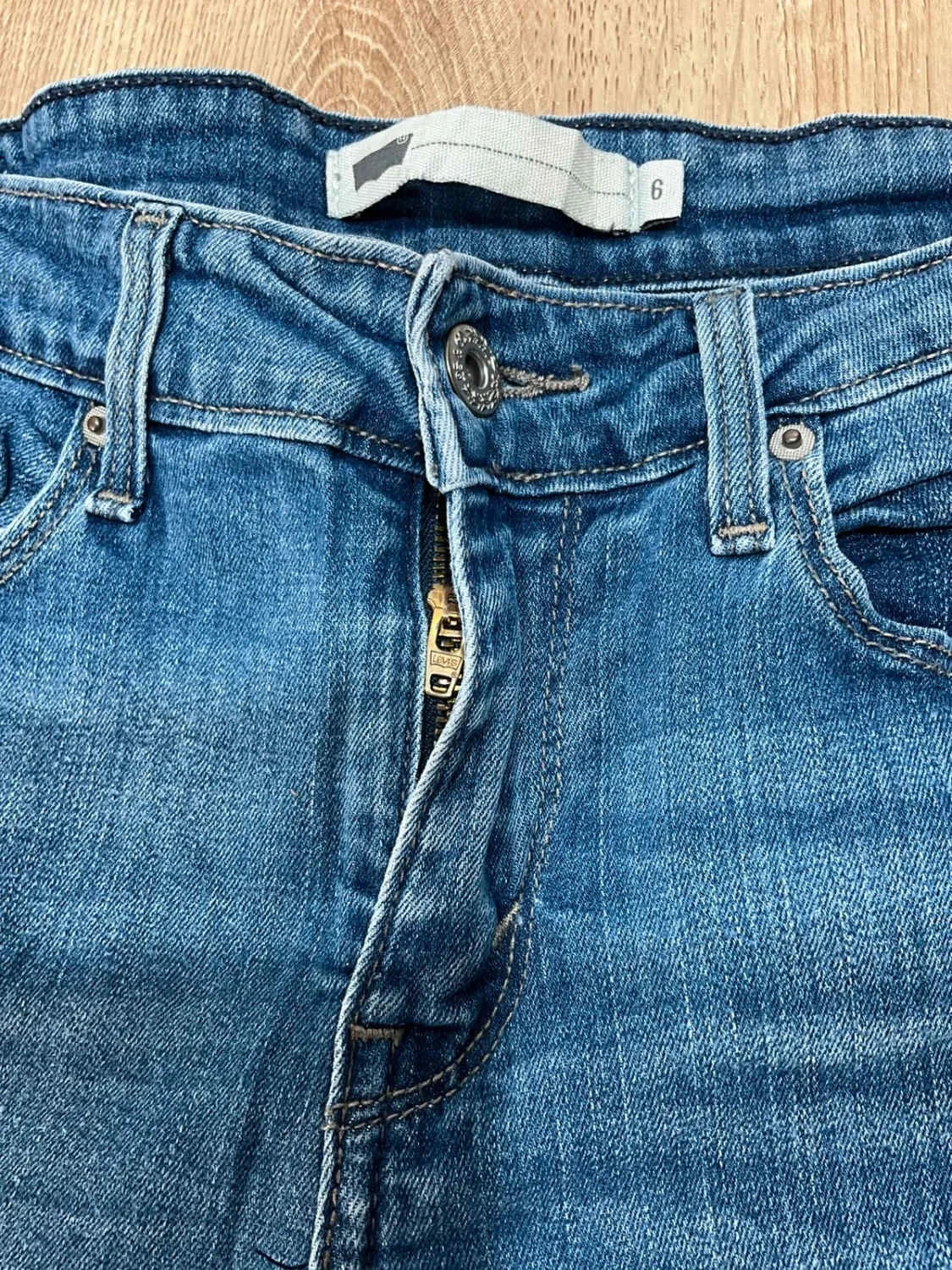 Short Levi's 6 - W28 femme 98% Coton Bleu délavé Slv004 – photo 8